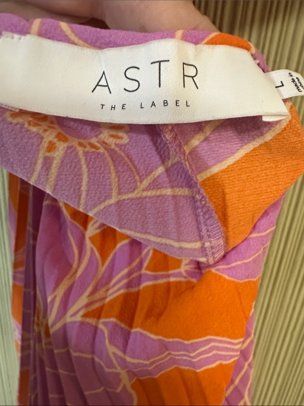 ASTR Blythe Pleated Dress Floral Maxi Dress in Purple and Orange - Picture 4 of 10